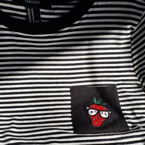 Black and white stripped crop top